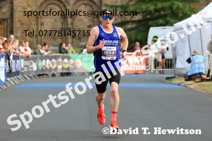 Durham City Run 10k, 2026 Durham City Run 5k and 10k, Durham. Photo: David T. Hewitson/Sports for All Pics